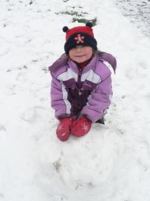 [is]Stavíme sněhuláky