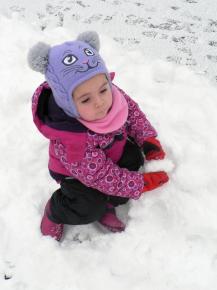 [is]Stavíme sněhuláky